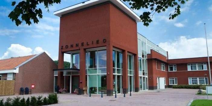 het-zonnelied-1.702×0